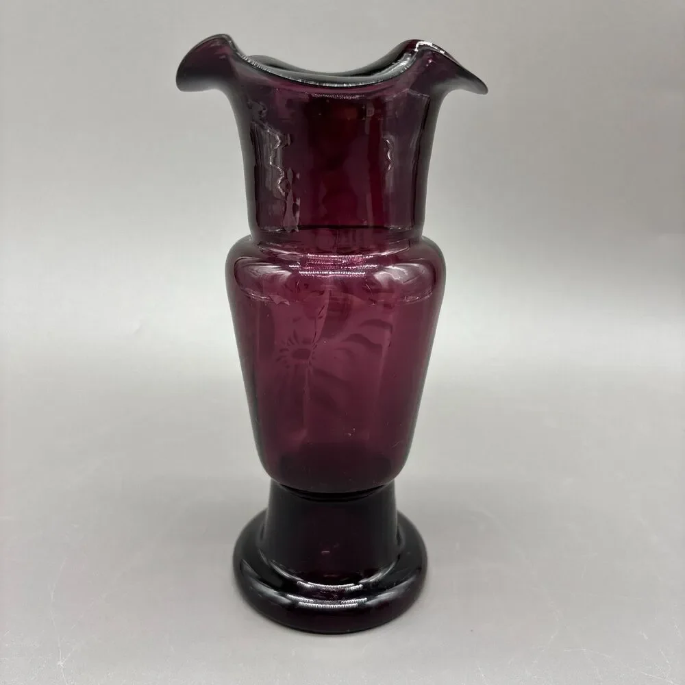 Unbranded vintage hand